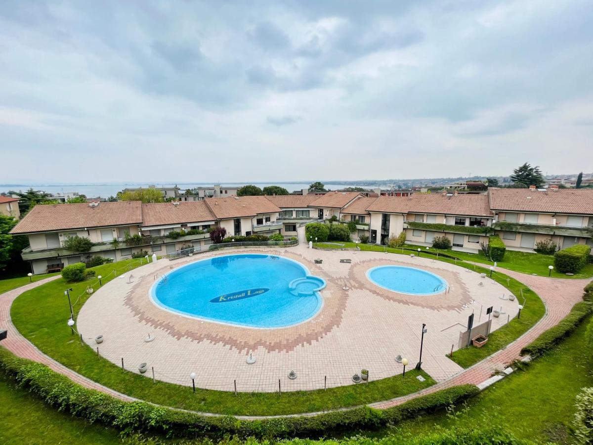 Kristall Lago Residence Дезенцано-дель-Гарда Экстерьер фото