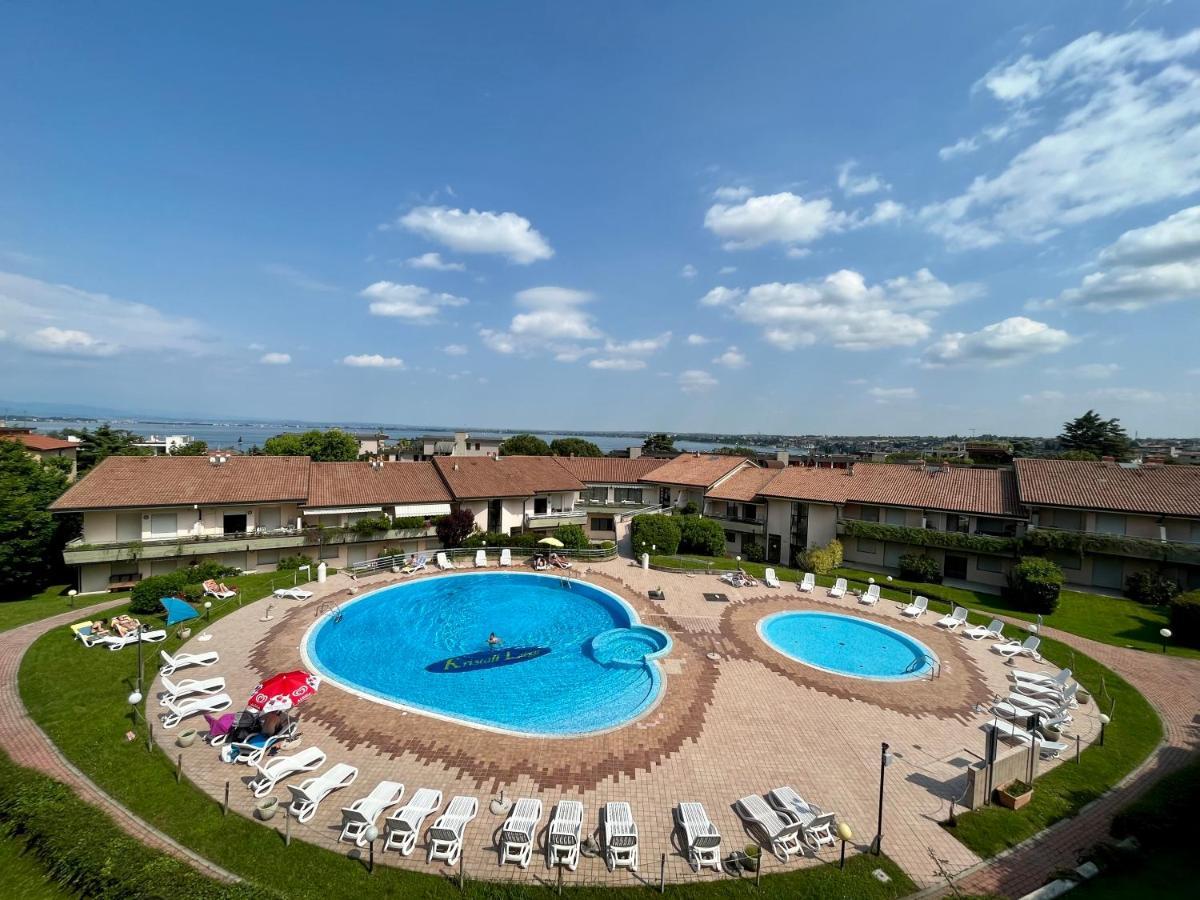 Kristall Lago Residence Дезенцано-дель-Гарда Экстерьер фото