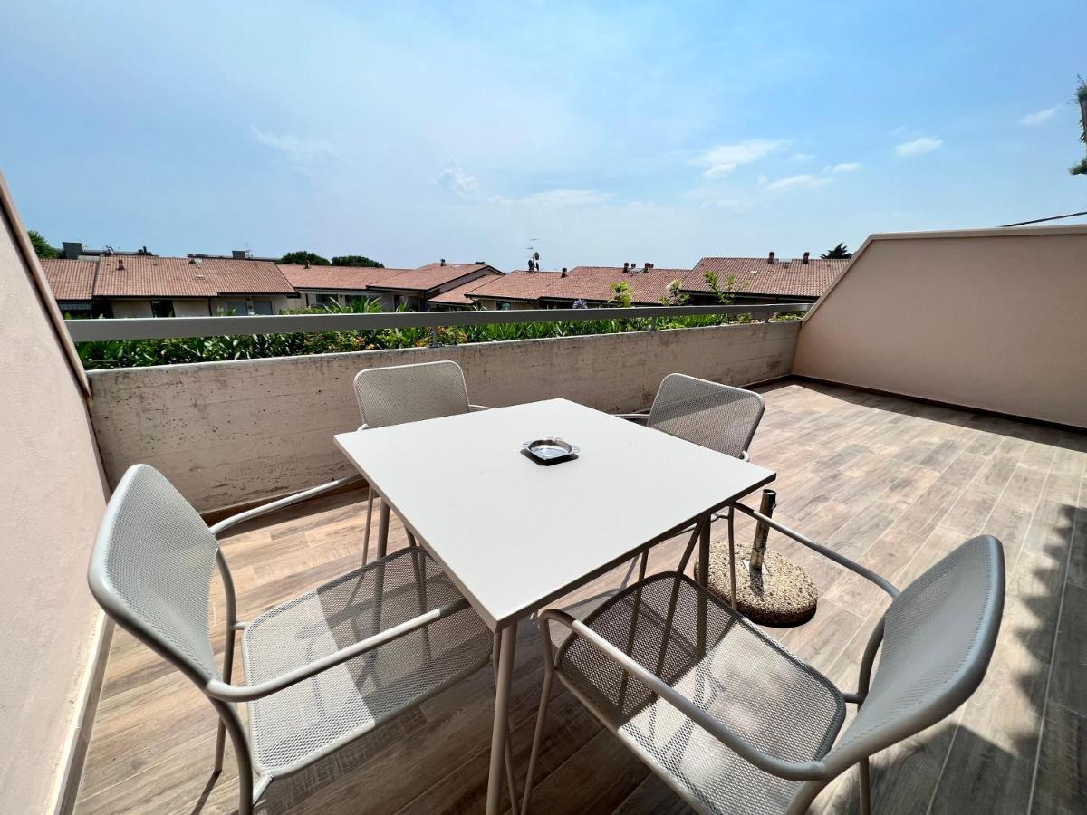 Kristall Lago Residence Дезенцано-дель-Гарда Экстерьер фото