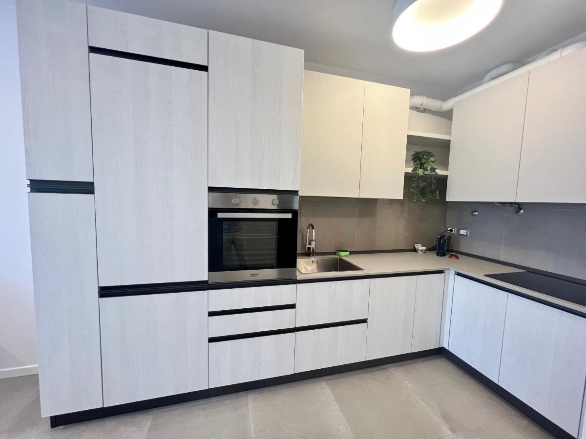 Kristall Lago Residence Дезенцано-дель-Гарда Экстерьер фото