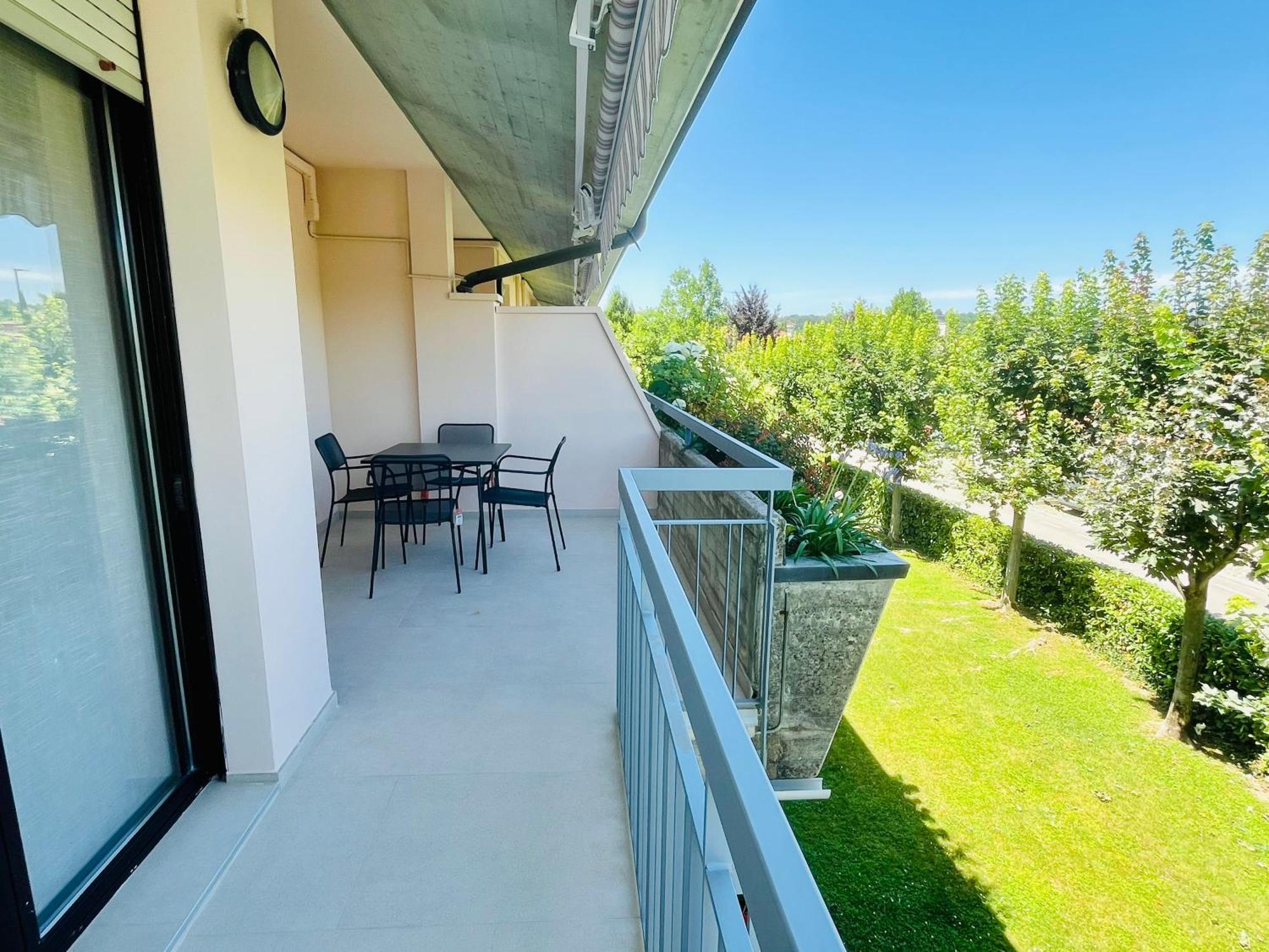 Kristall Lago Residence Дезенцано-дель-Гарда Экстерьер фото